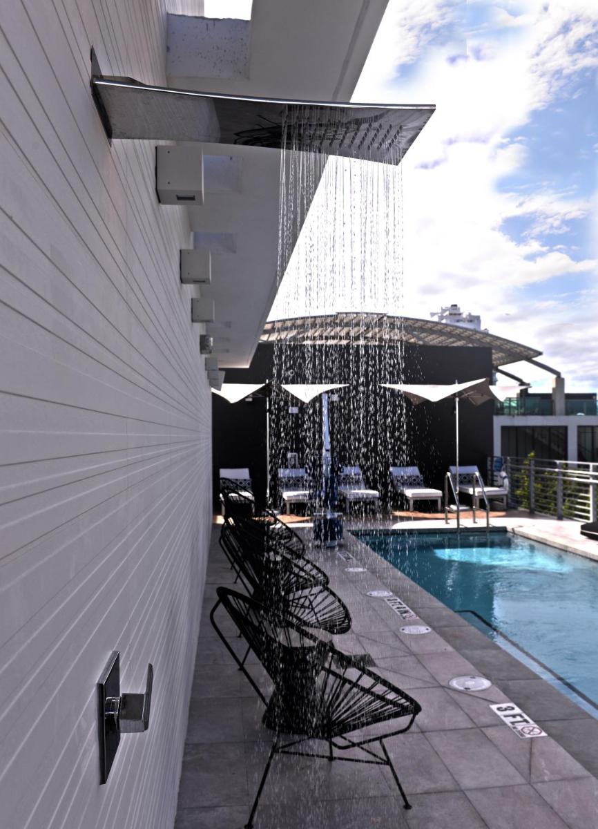 Отель 6080 Design Hotel by Eskape Collection