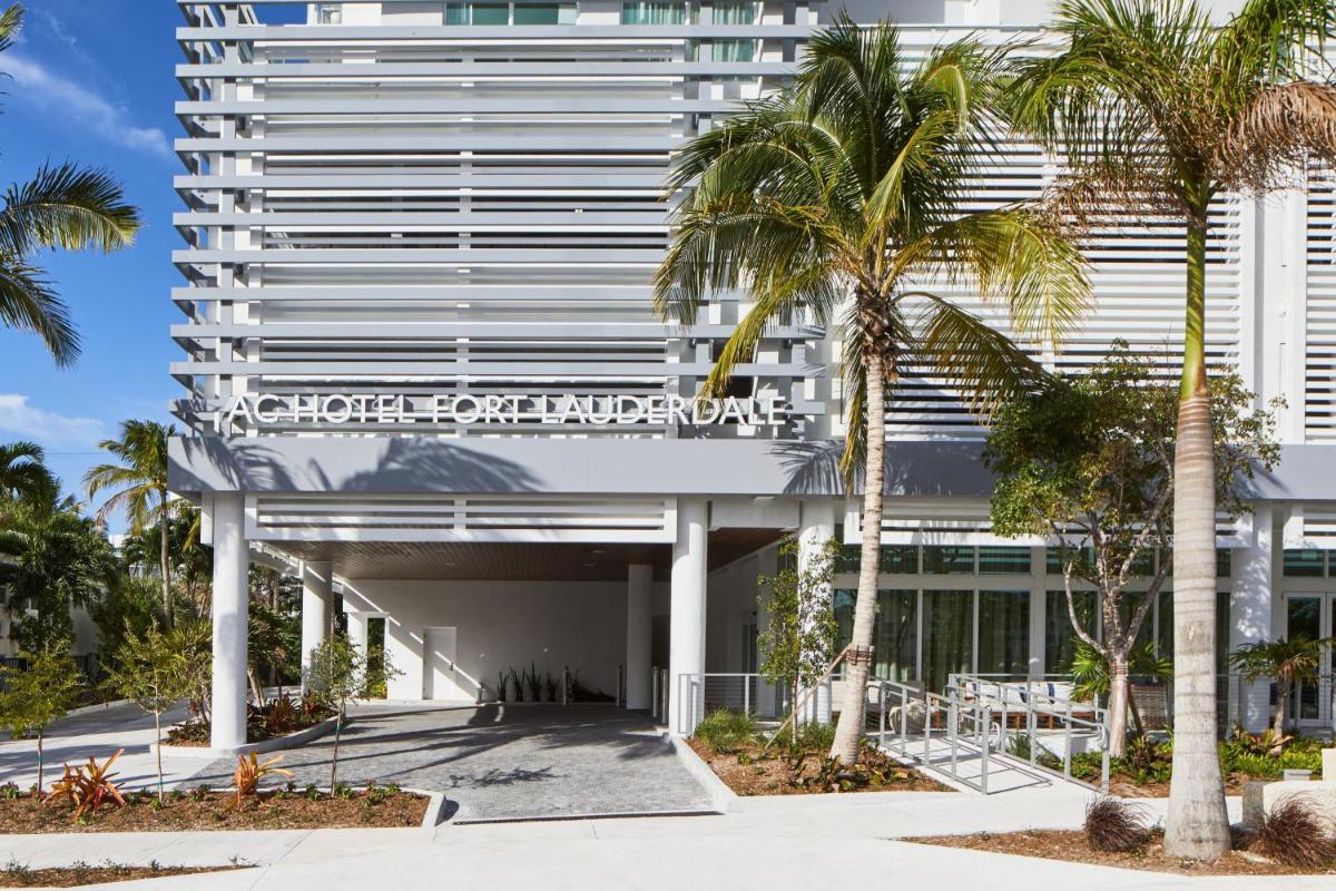Отель AC Hotel by Marriott Fort Lauderdale Beach