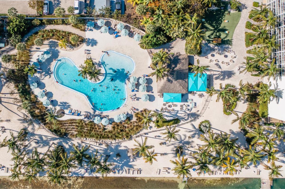 Отель Amara Cay Resort
