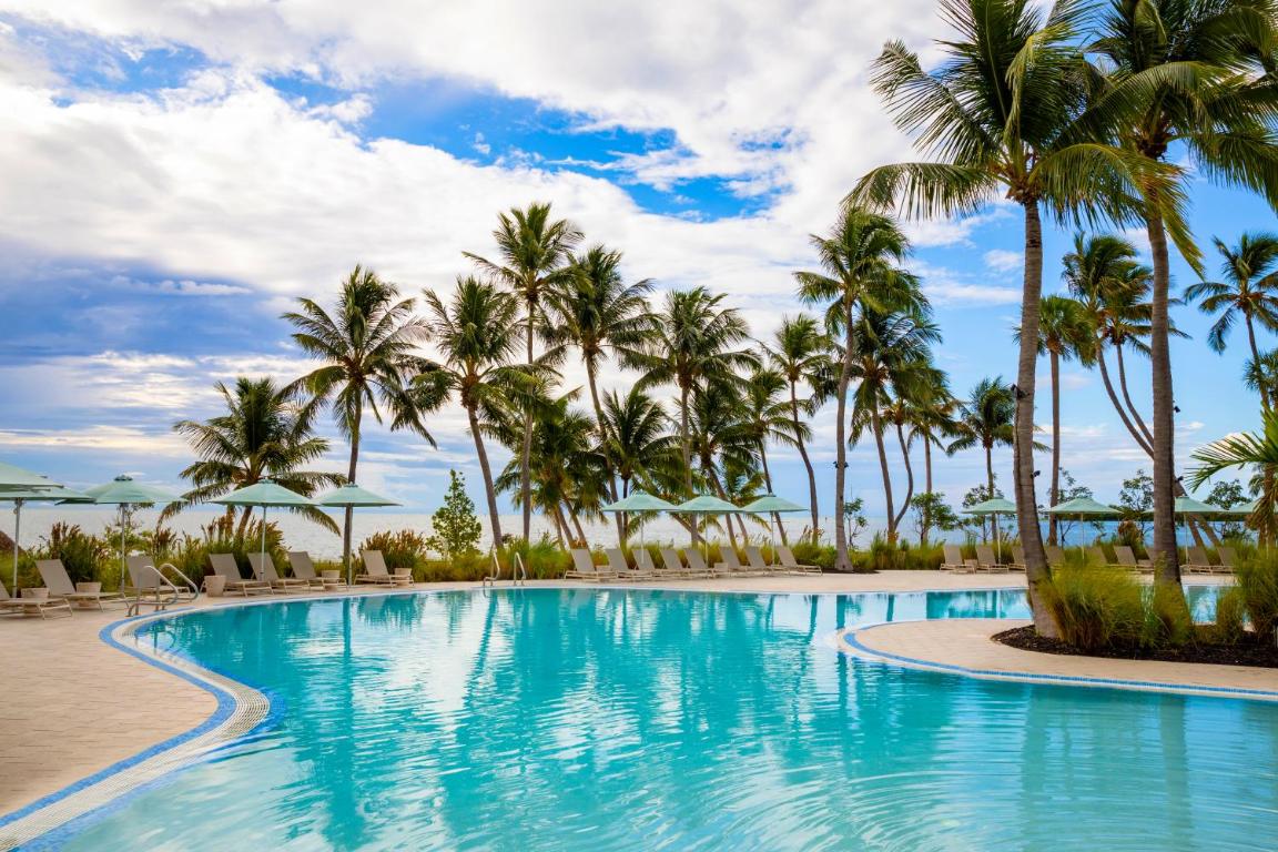 Отель Amara Cay Resort
