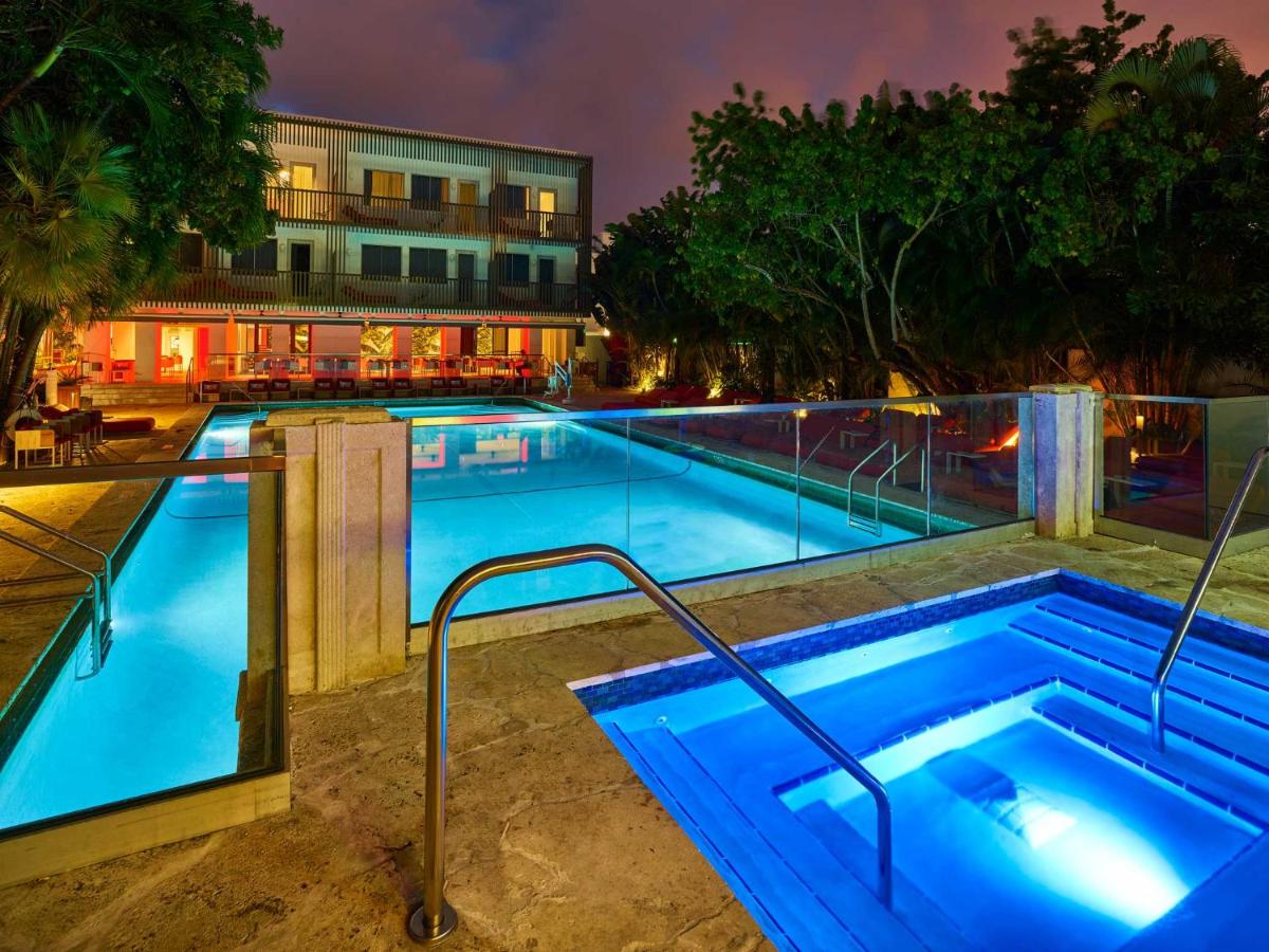 Отель AxelBeach Miami South Beach — Adults Only