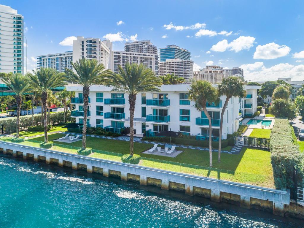 Апартаменты Beach Haus Bal Harbour