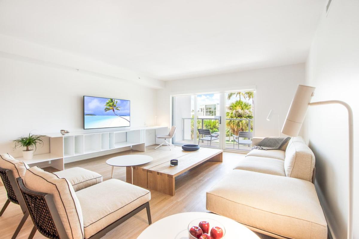 Апартаменты Beach Haus Residences