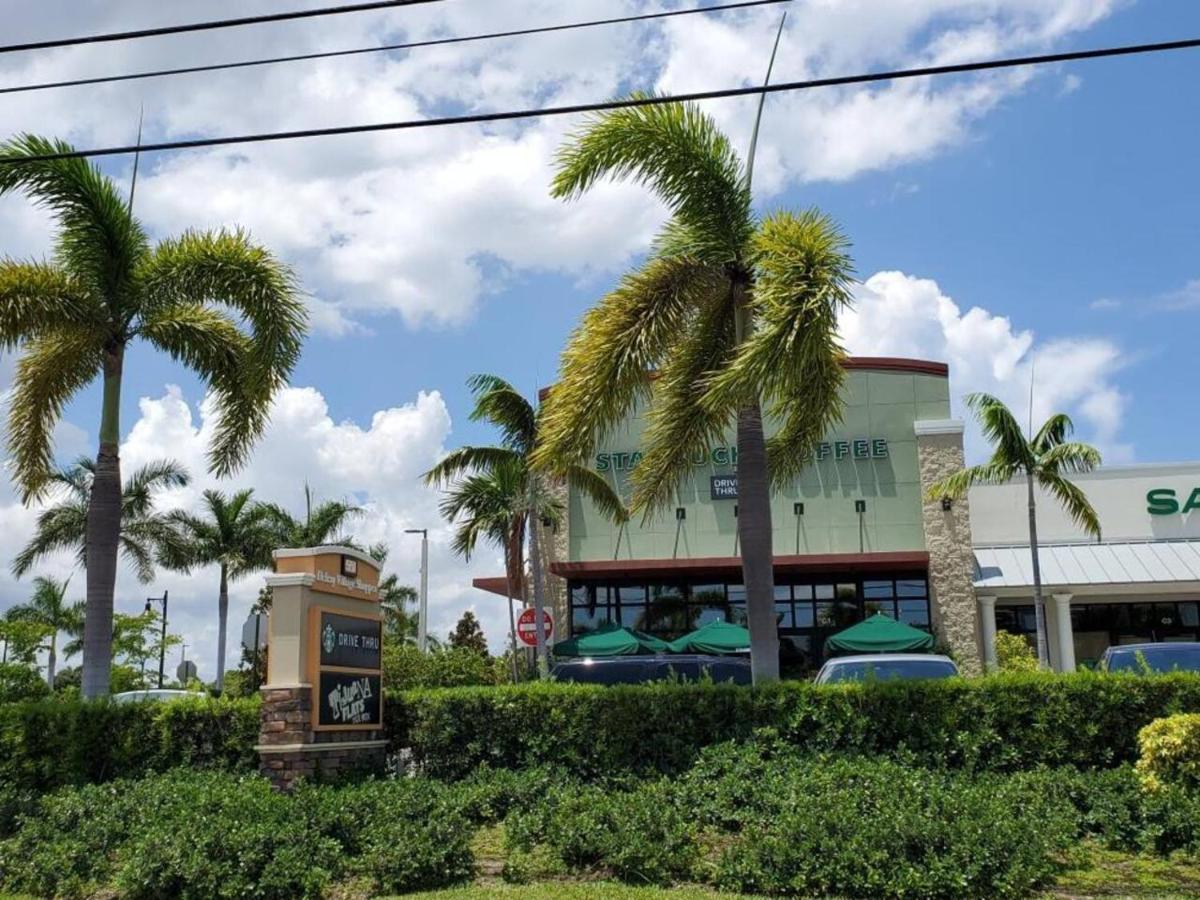 Апартаменты Beautiful Spacious and Luxury Delray Beach House! Near the Beach!