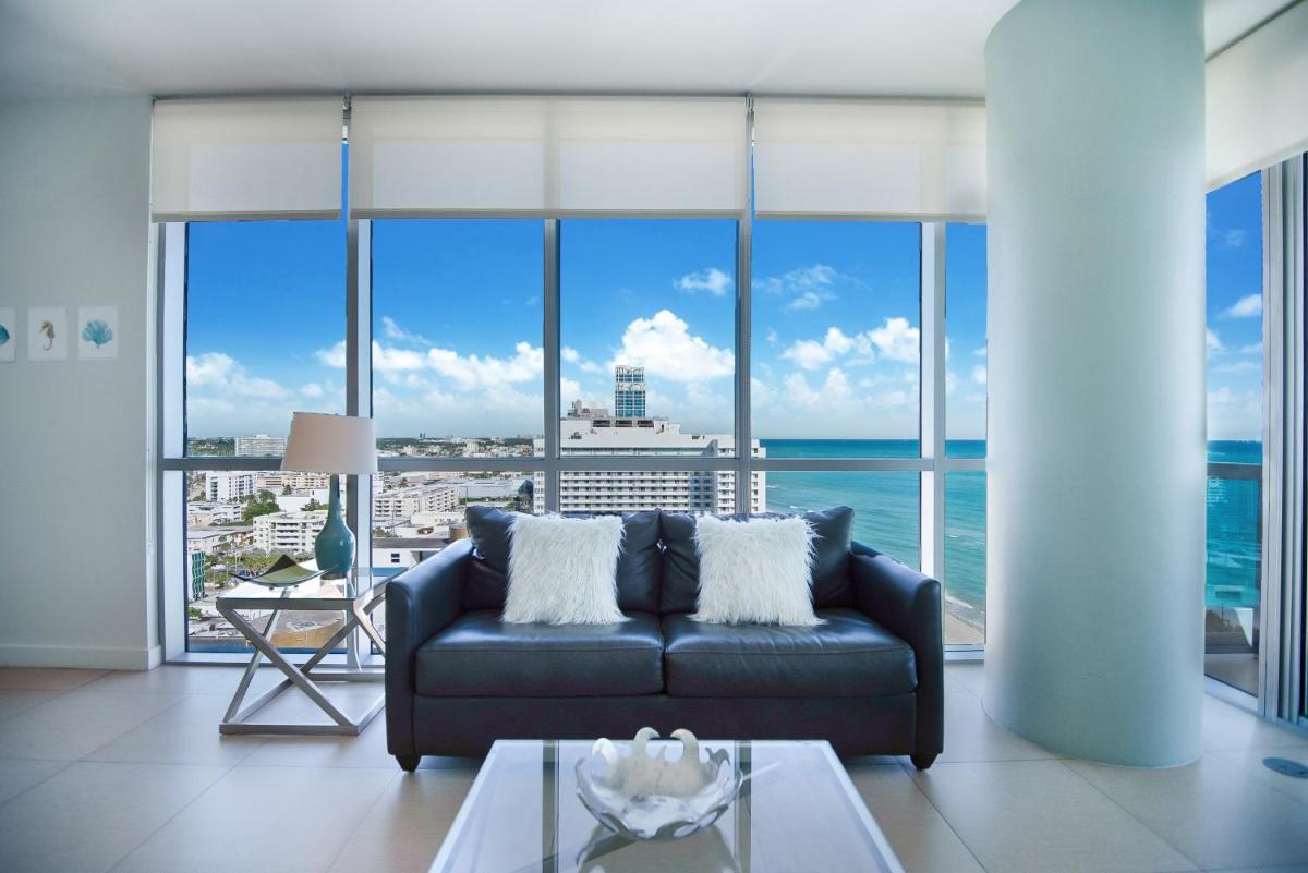 Отель Bluebird Suites Monte Carlo Miami Beach