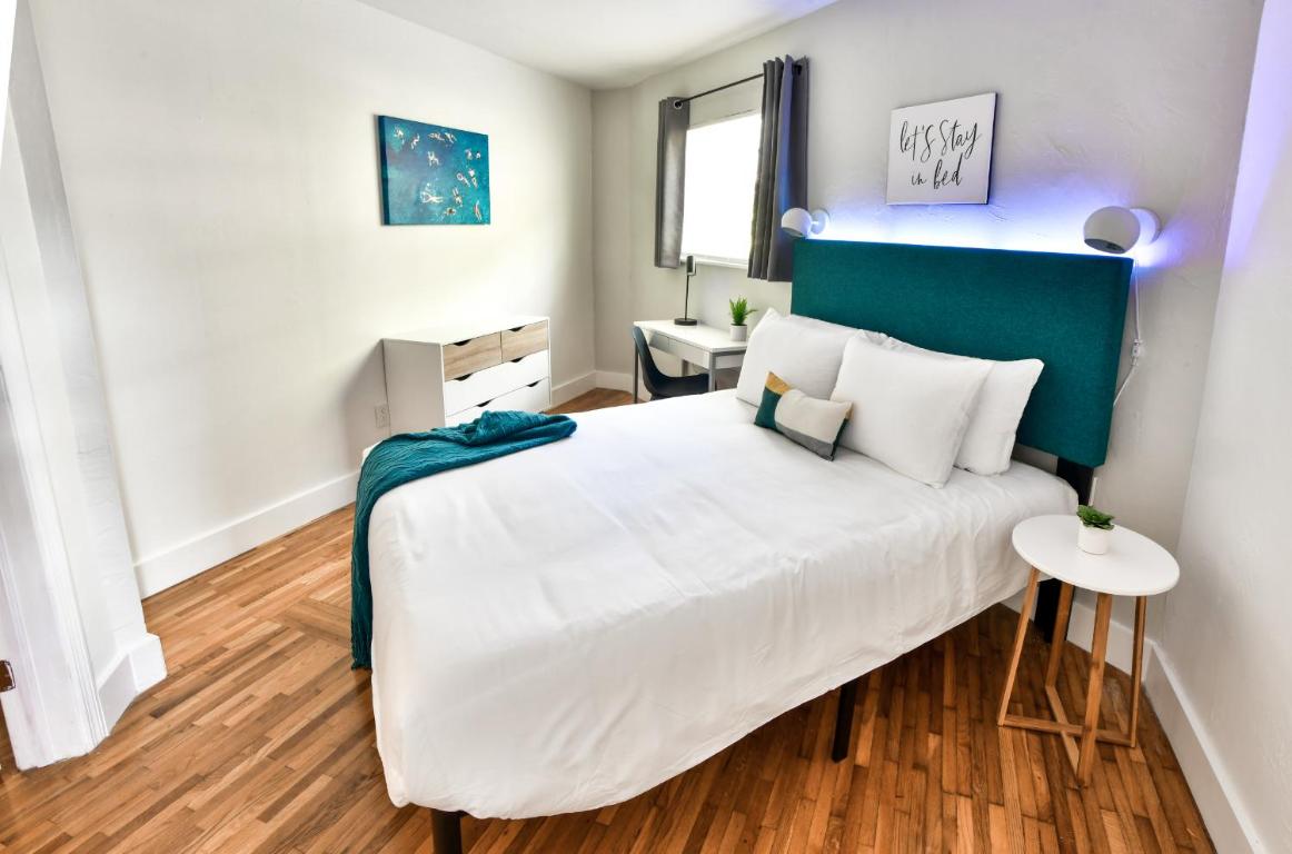 Апартаменты Broadwaysuites Downtown By RocketStay
