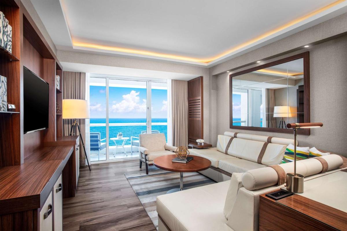Отель Conrad Fort Lauderdale Beach