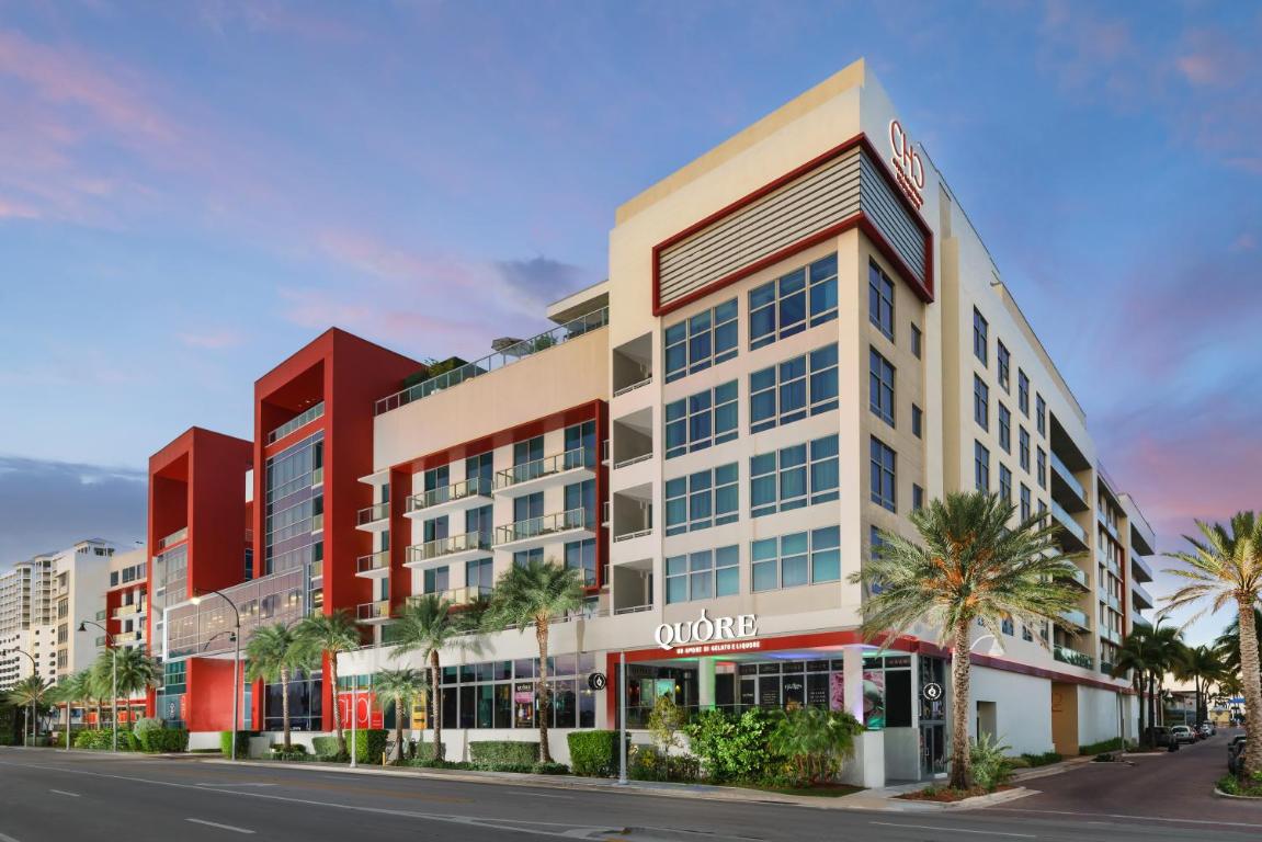 Отель Costa Hollywood Beach Resort — An All Suite Hotel