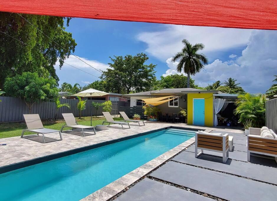 Апартаменты DreamHouse with Heated Pool