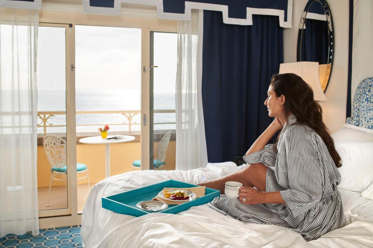 Отель Eau Palm Beach Resort & Spa