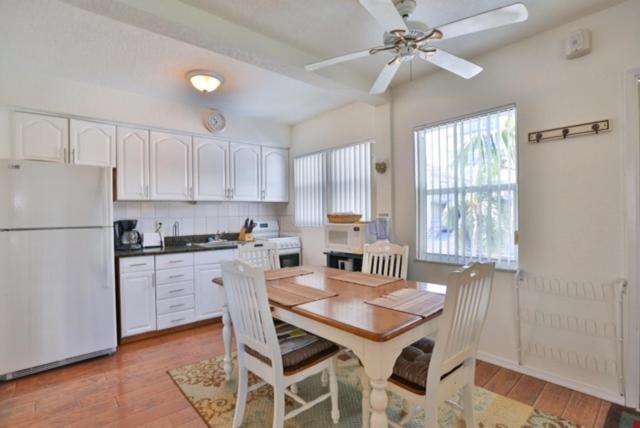 Апартаменты FortLauderdale Beach Apartment