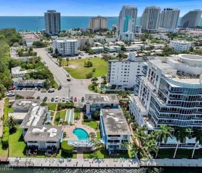 Апартаменты FortLauderdale Beach Apartment