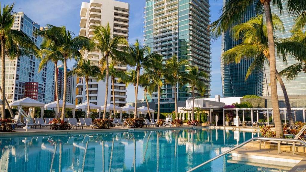 Апартаменты Four Seasons Miami 2br Suite