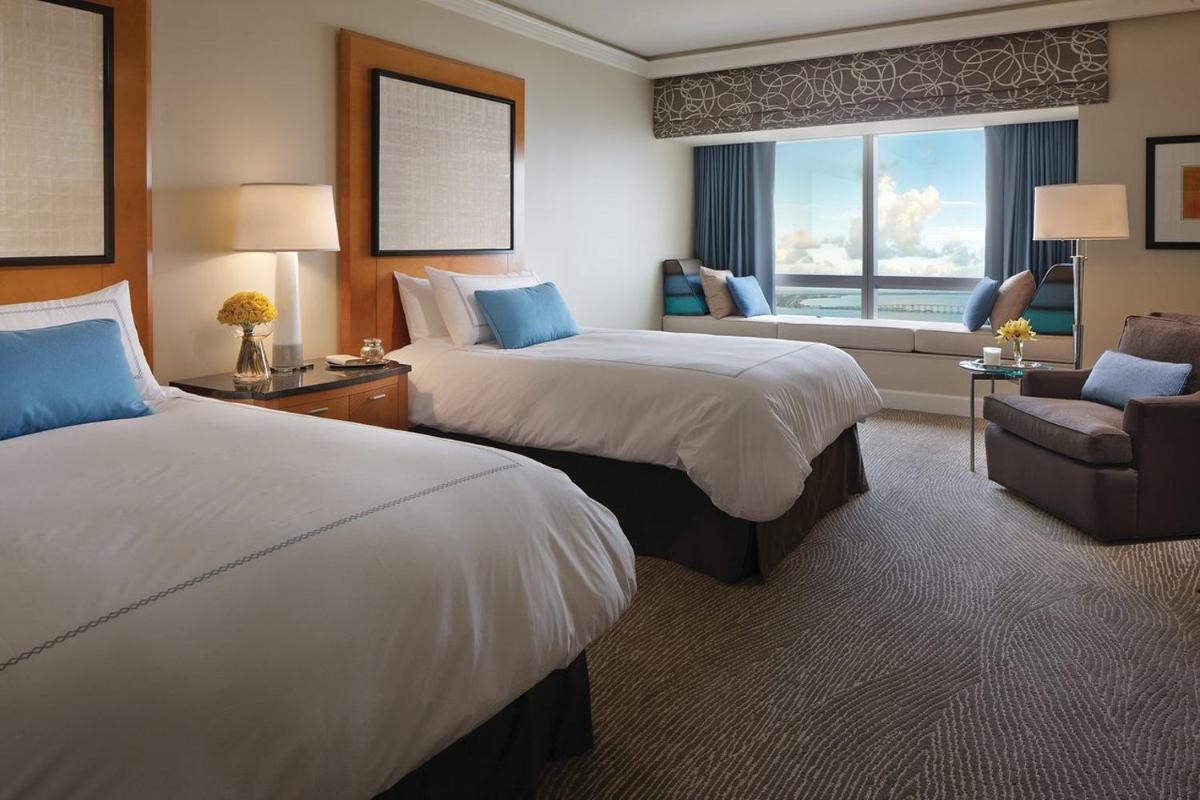 Апартаменты Four Seasons Miami 2br Suite