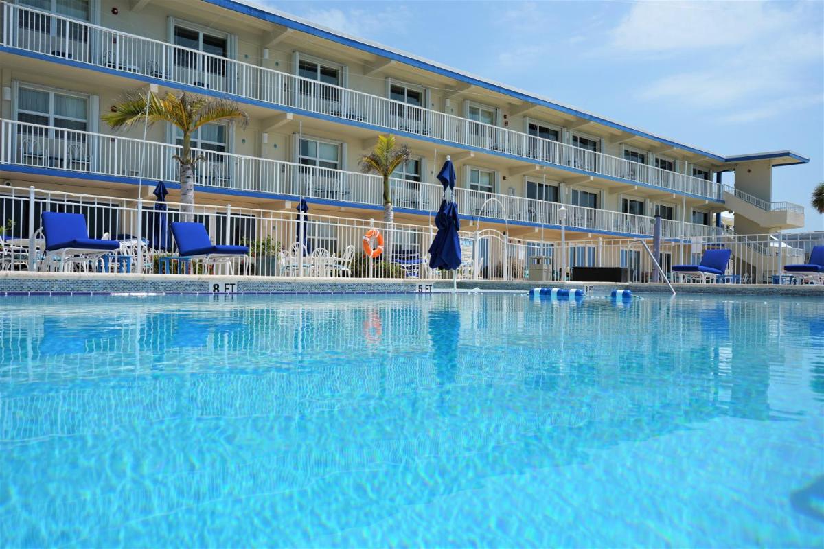 Отель Glunz Ocean Beach Hotel and Resort