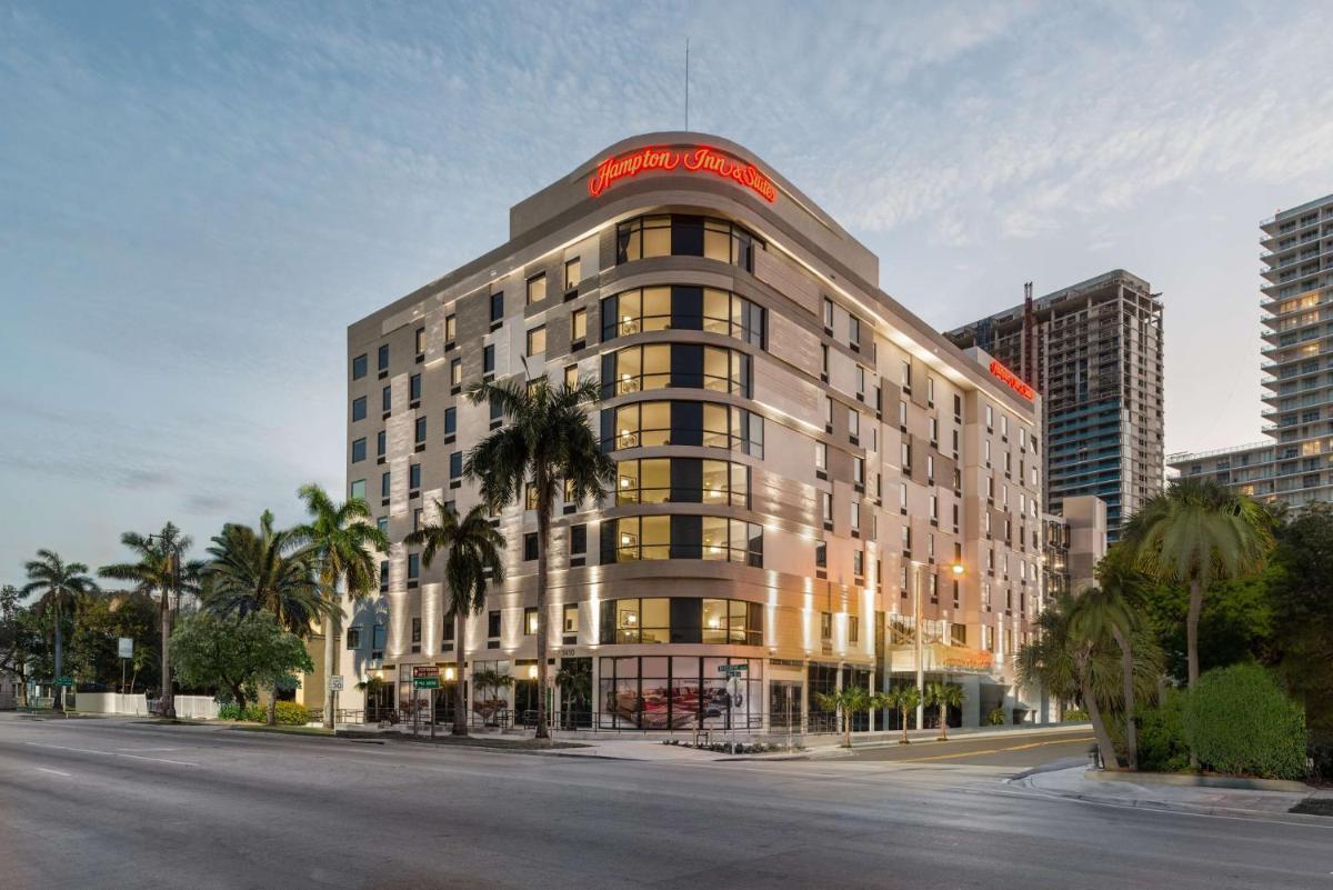 Отель Hampton Inn & Suites Miami Wynwood Design District, FL