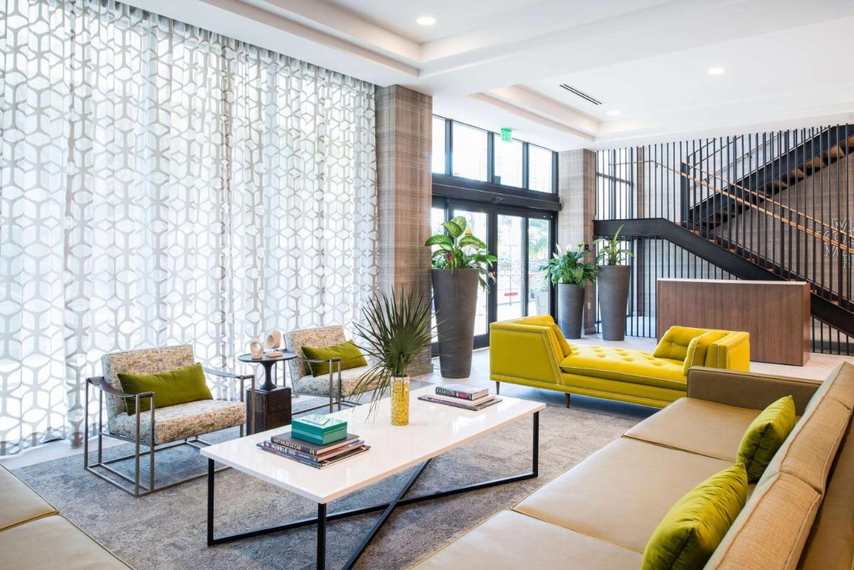 Отель Hampton Inn & Suites Miami Wynwood Design District, FL