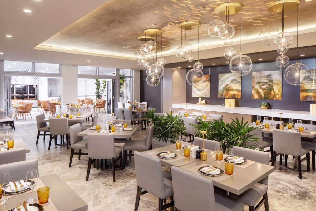 Отель Hilton Aventura Miami