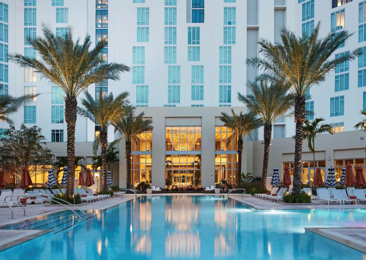 Отель Hilton West Palm Beach
