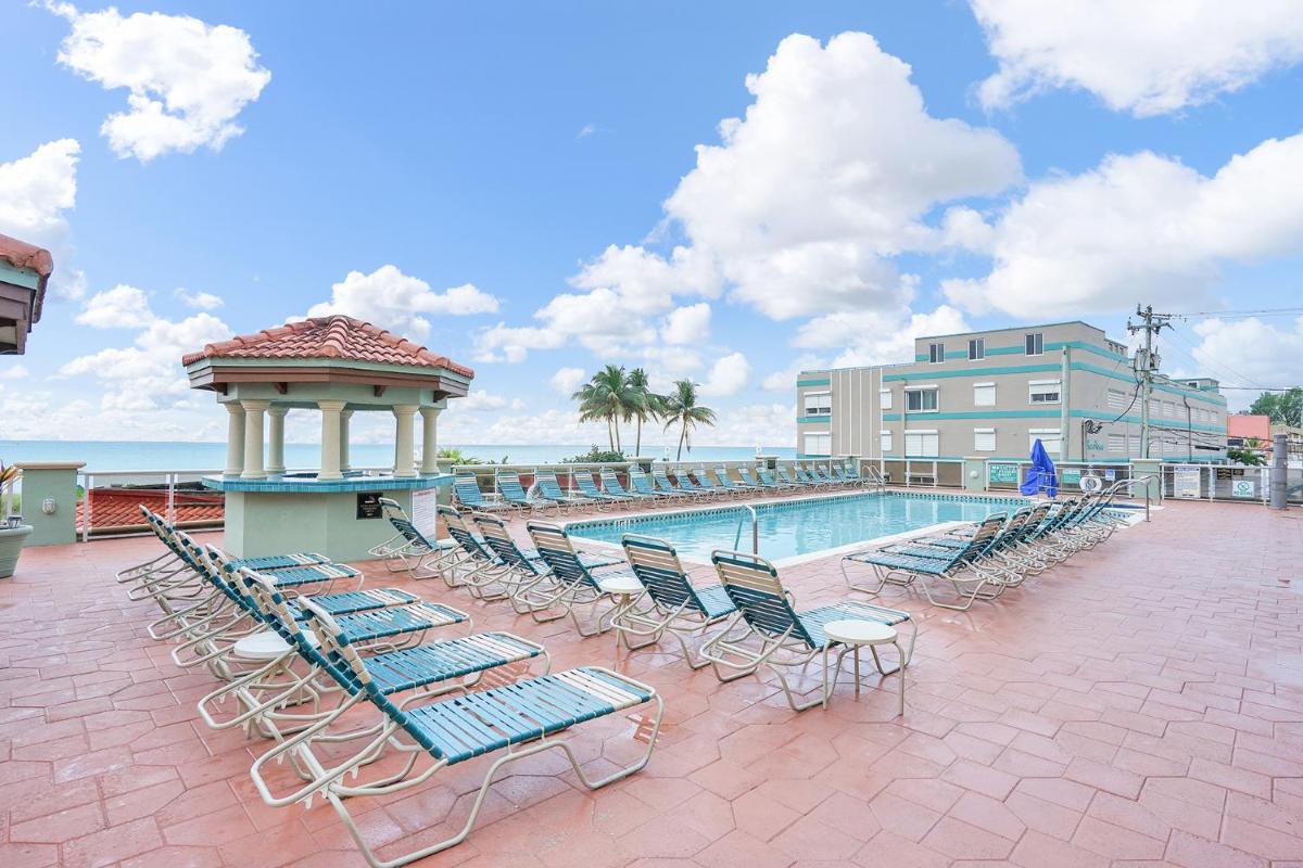 Отель Hollywood Beach Tower by Capital Vacations