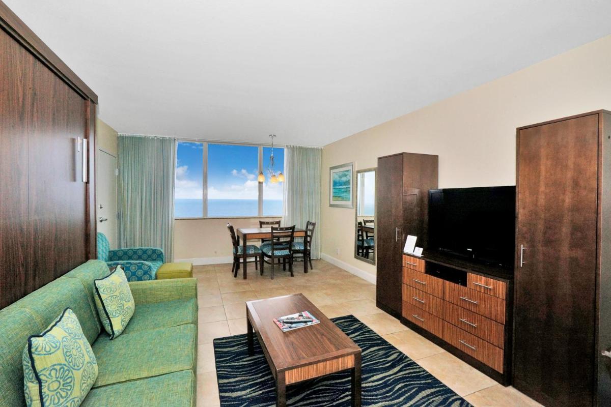 Отель Hollywood Beach Tower by Capital Vacations