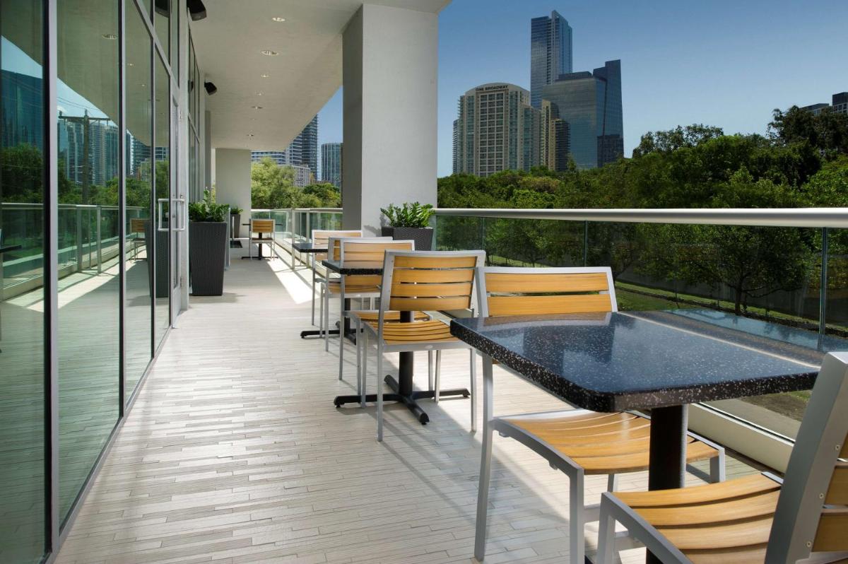 Отель Homewood Suites by Hilton Miami Downtown/Brickell