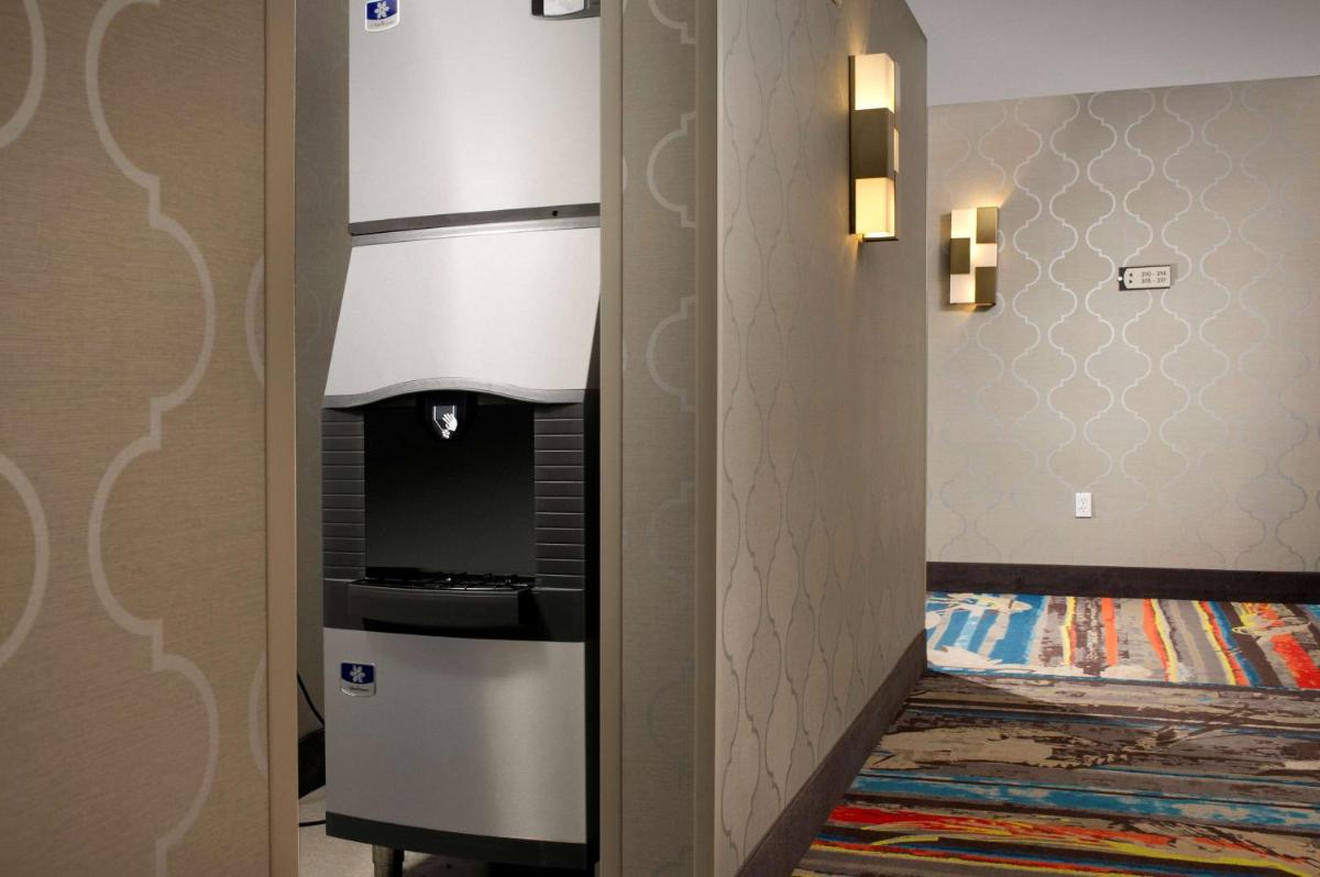 Отель Homewood Suites by Hilton Miami Downtown/Brickell