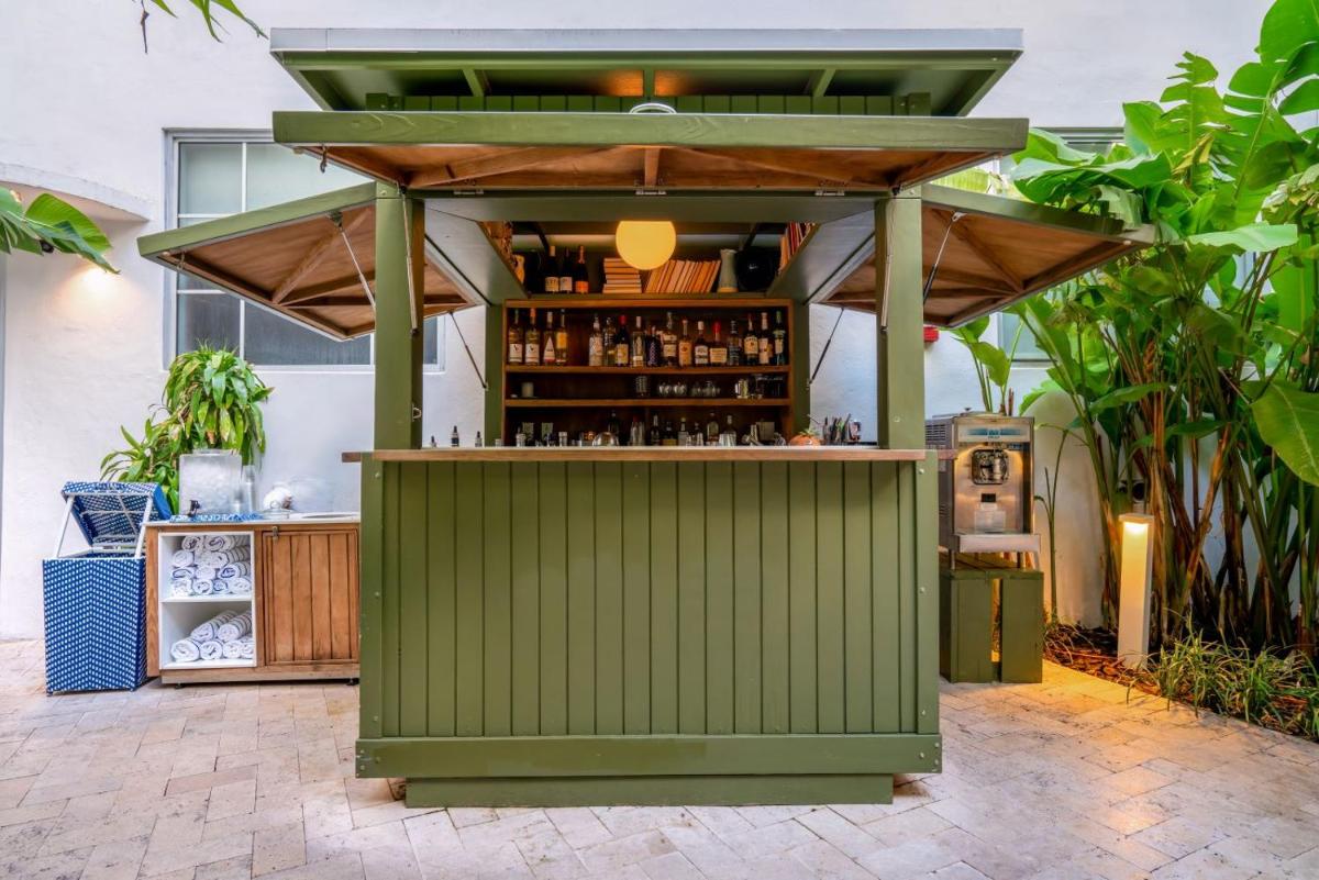 Отель Trouvail Miami Beach