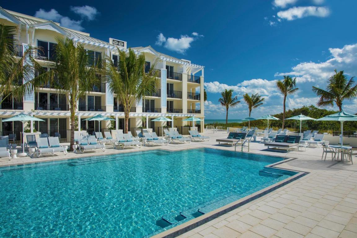 Отель Hutchinson Shores Resort & Spa