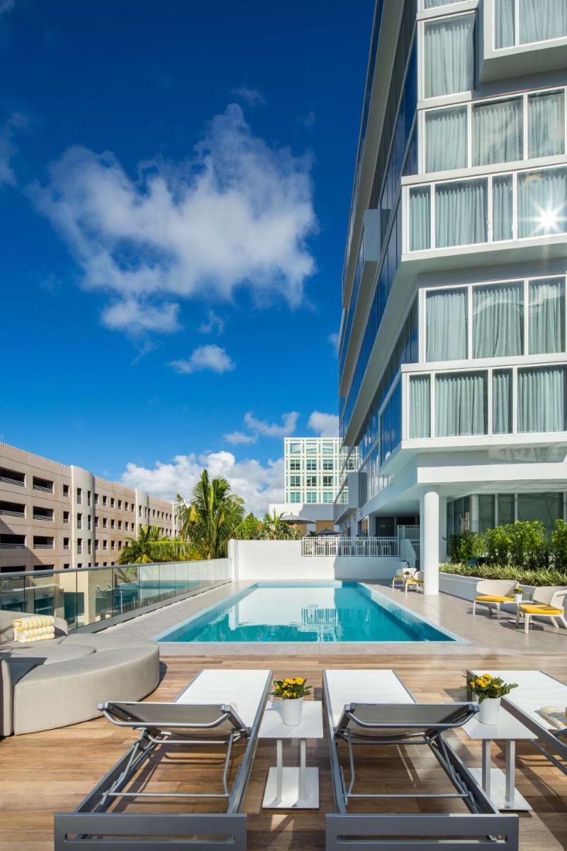 Отель Hyatt Centric South Beach Miami