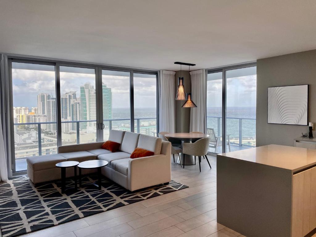 Апартаменты Hyde Beach House Lux Apartment