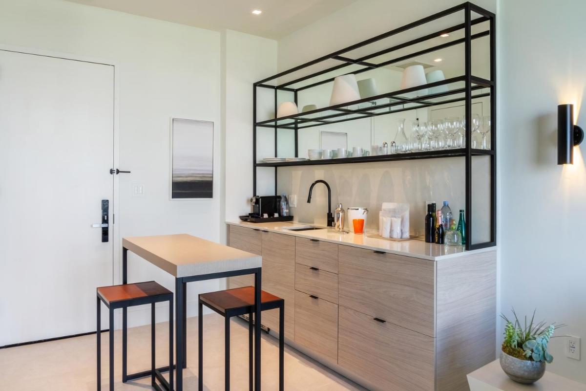 Отель Hyde Suites Midtown Miami