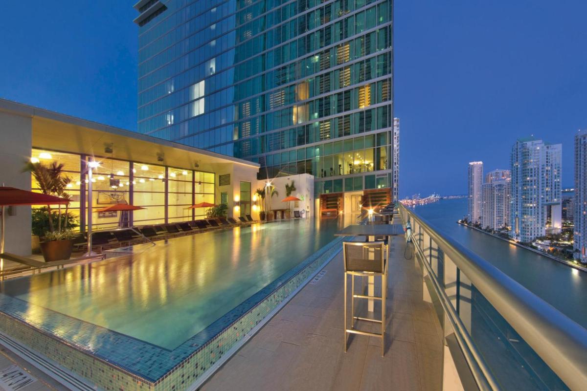 Отель JW Marriott Marquis Miami