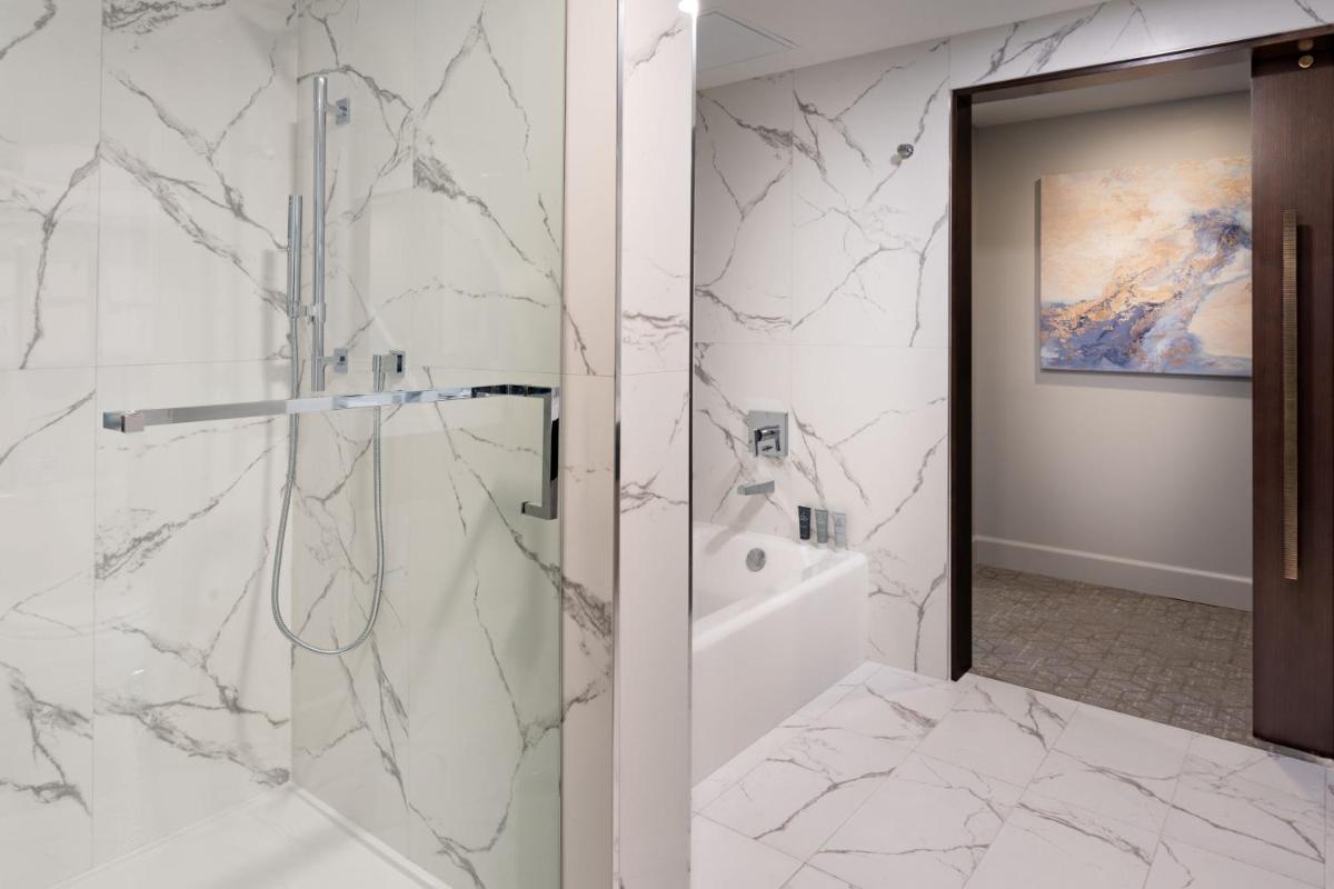 Отель JW Marriott Miami