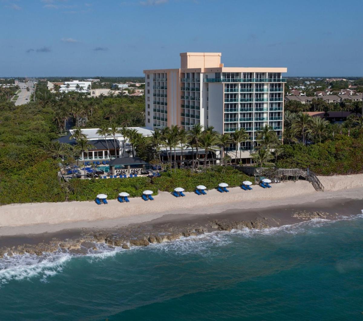 Отель Jupiter Beach Resort & Spa