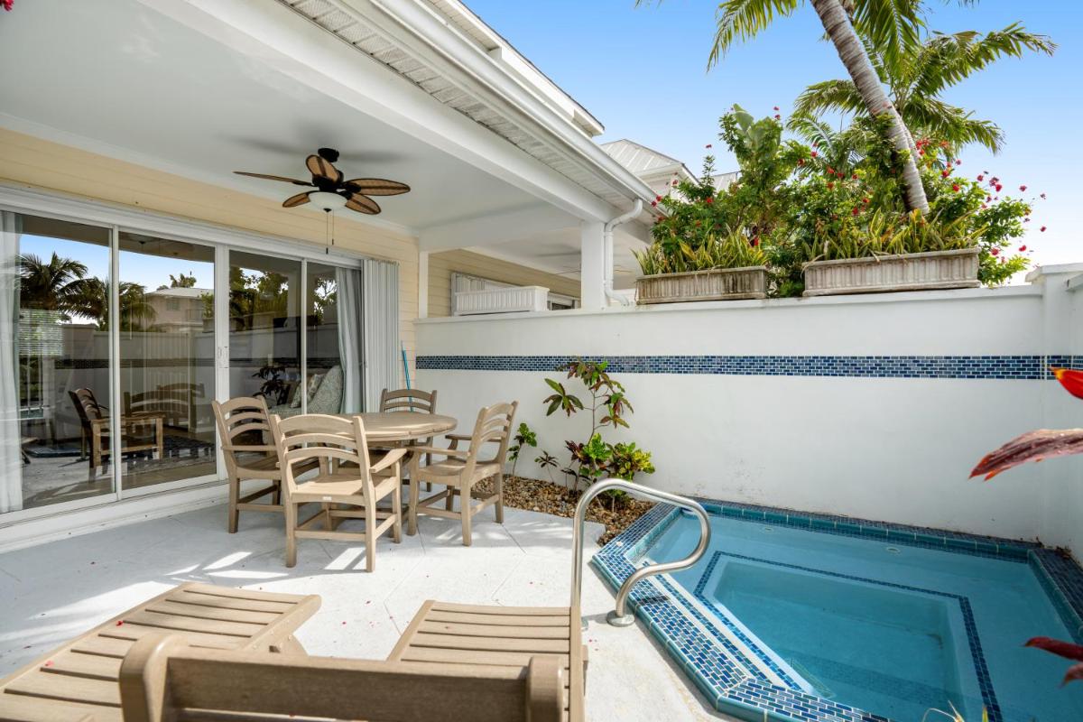 Апартаменты Key Lime Villa