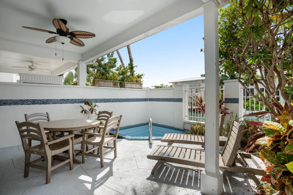Апартаменты Key Lime Villa