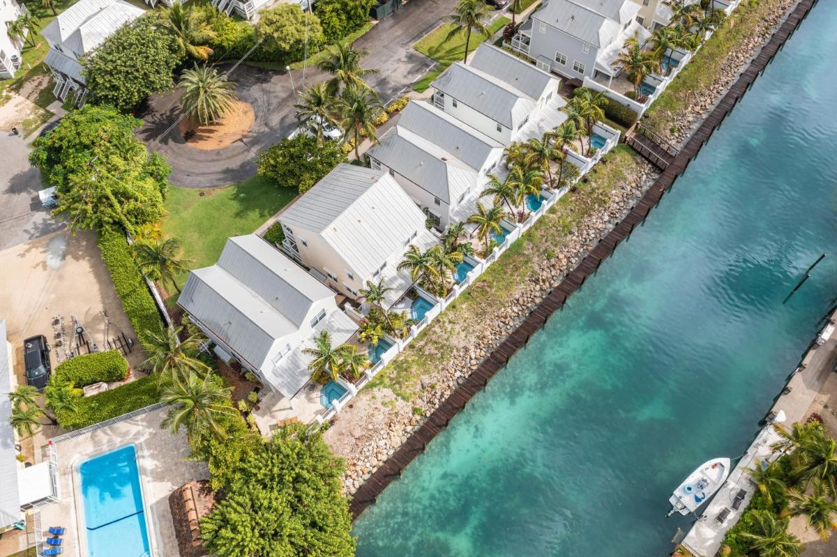 Апартаменты Key Lime Villa