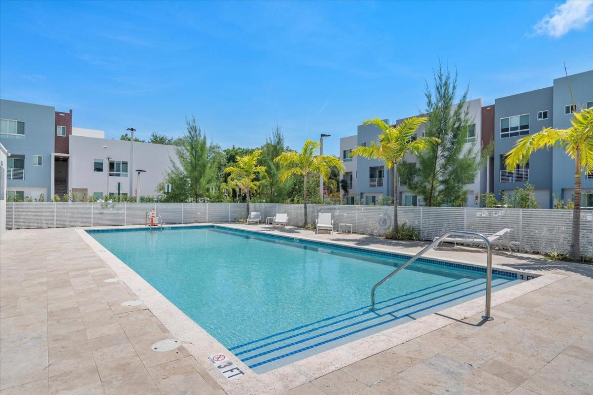 Апартаменты Lofts of Aventura