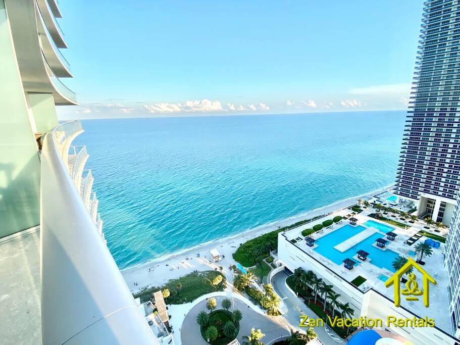 Апартаменты Luxurious 2 bedroom on the Ocean IL