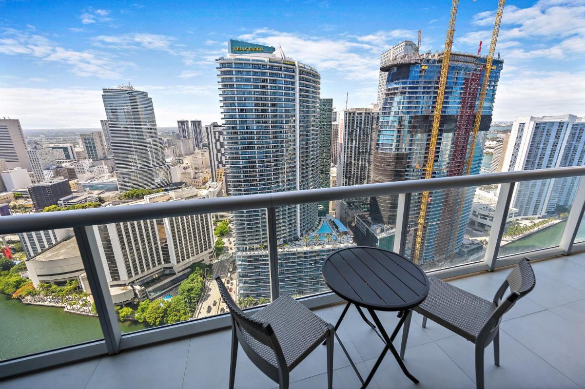 Апартаменты Majestic High Rise Unit with Ocean view
