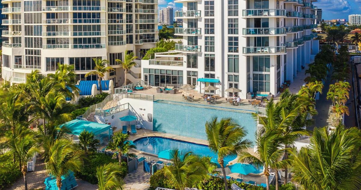 Отель Marenas Beach Resort
