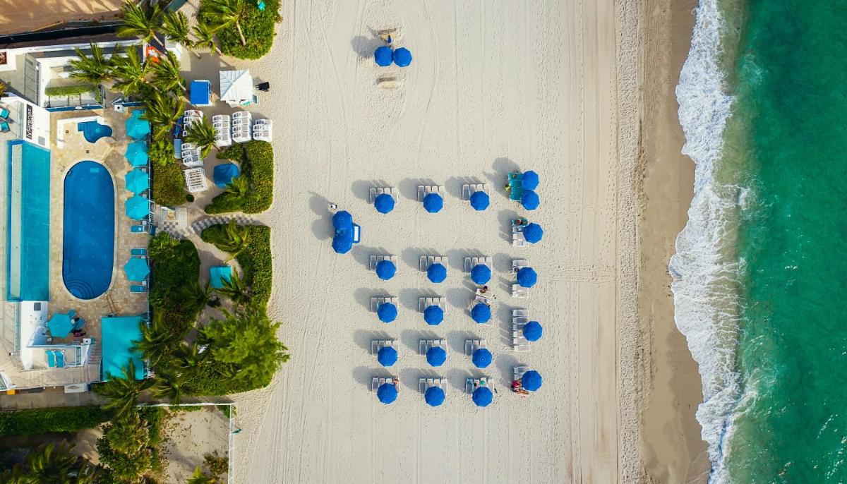 Отель Marenas Beach Resort