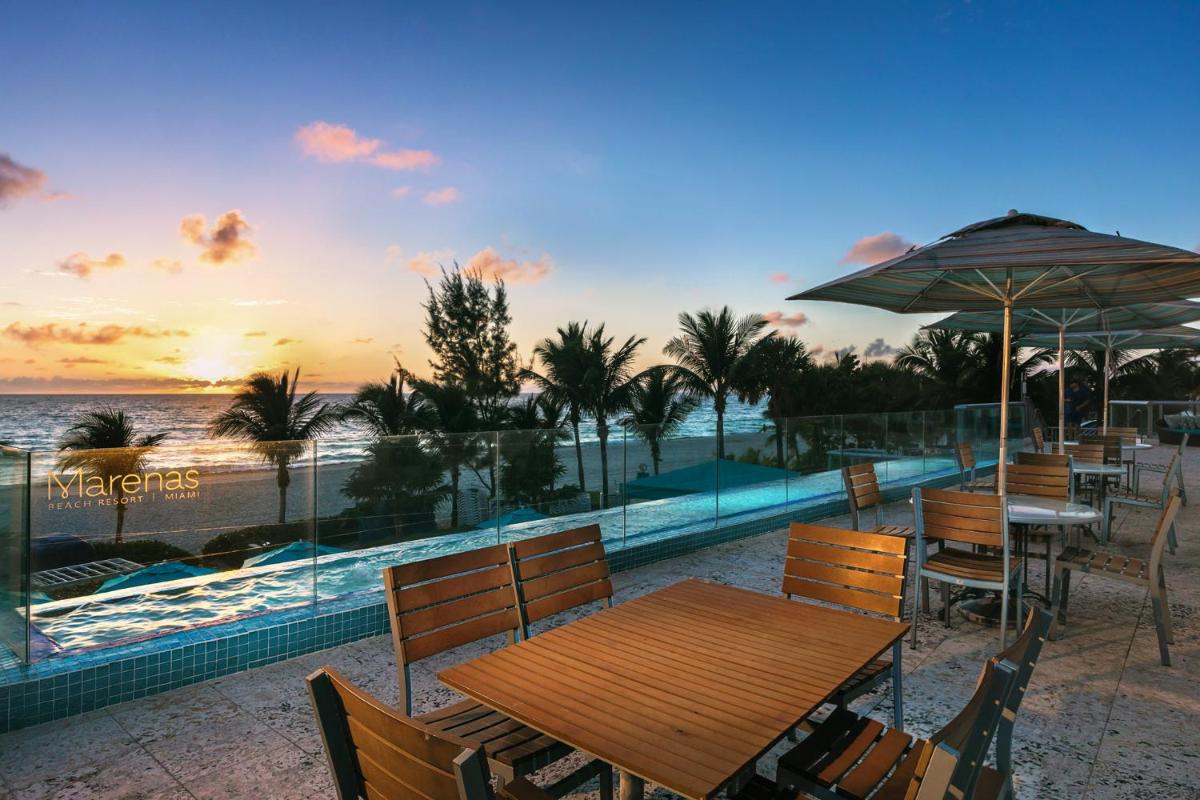 Отель Marenas Beach Resort