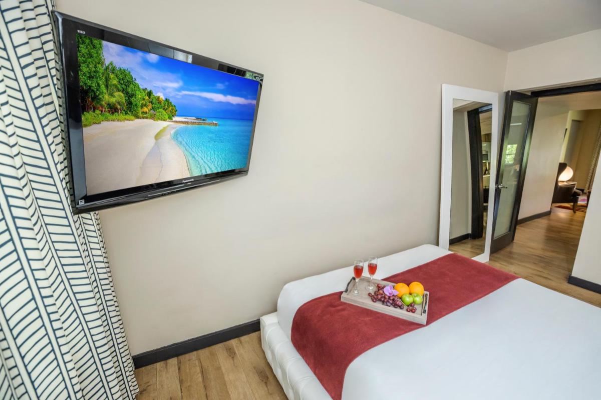Отель Metropole Suites South Beach