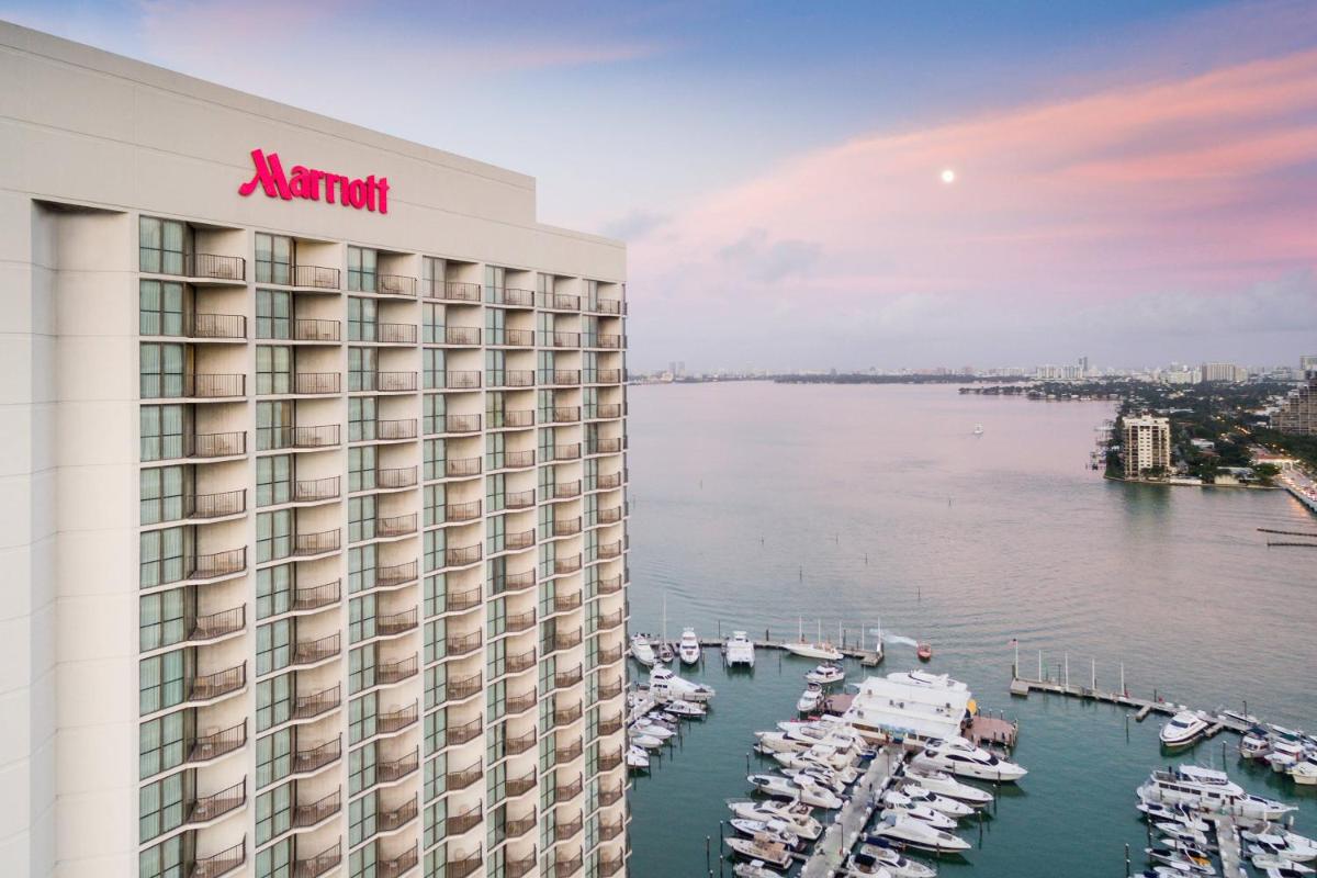 Отель Miami Marriott Biscayne Bay