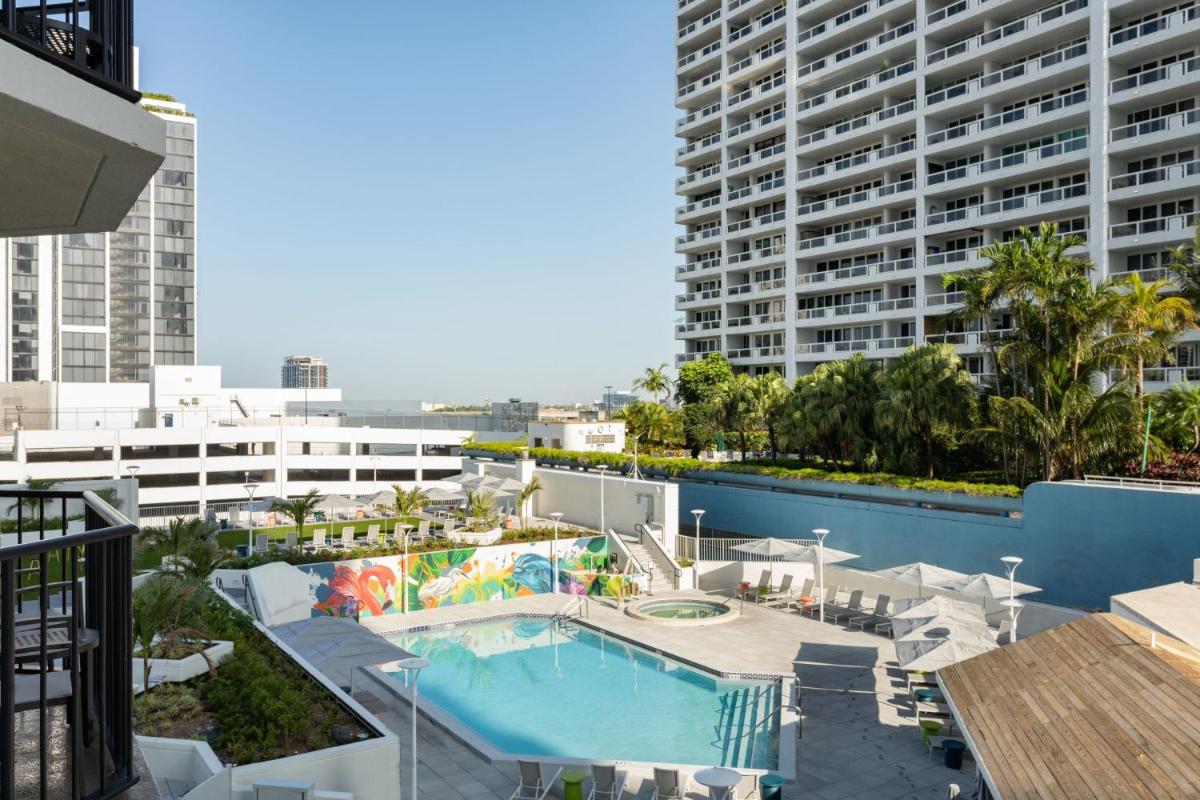 Отель Miami Marriott Biscayne Bay