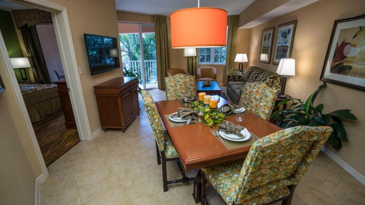 Отель Mizner Place at Weston Town Center