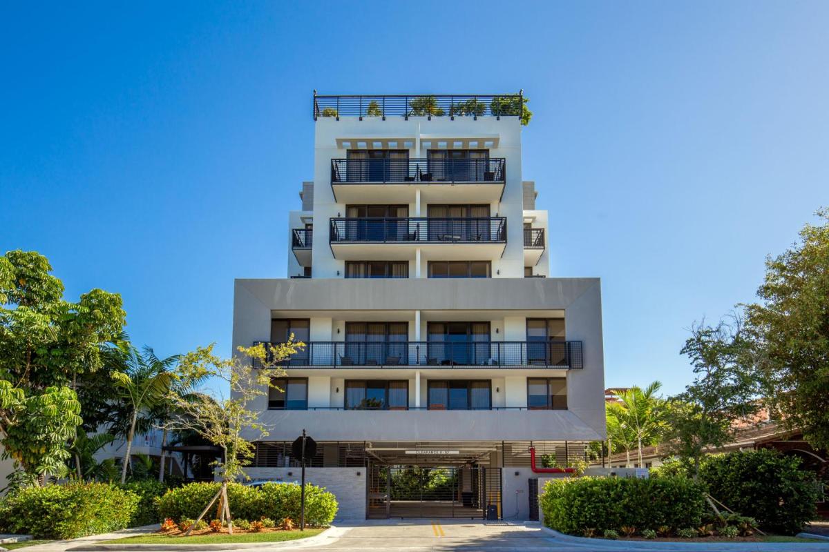 Апартаменты Moderno Residences By Bay Breeze