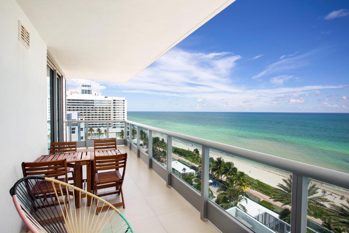 Отель Monte Carlo by Miami Vacations